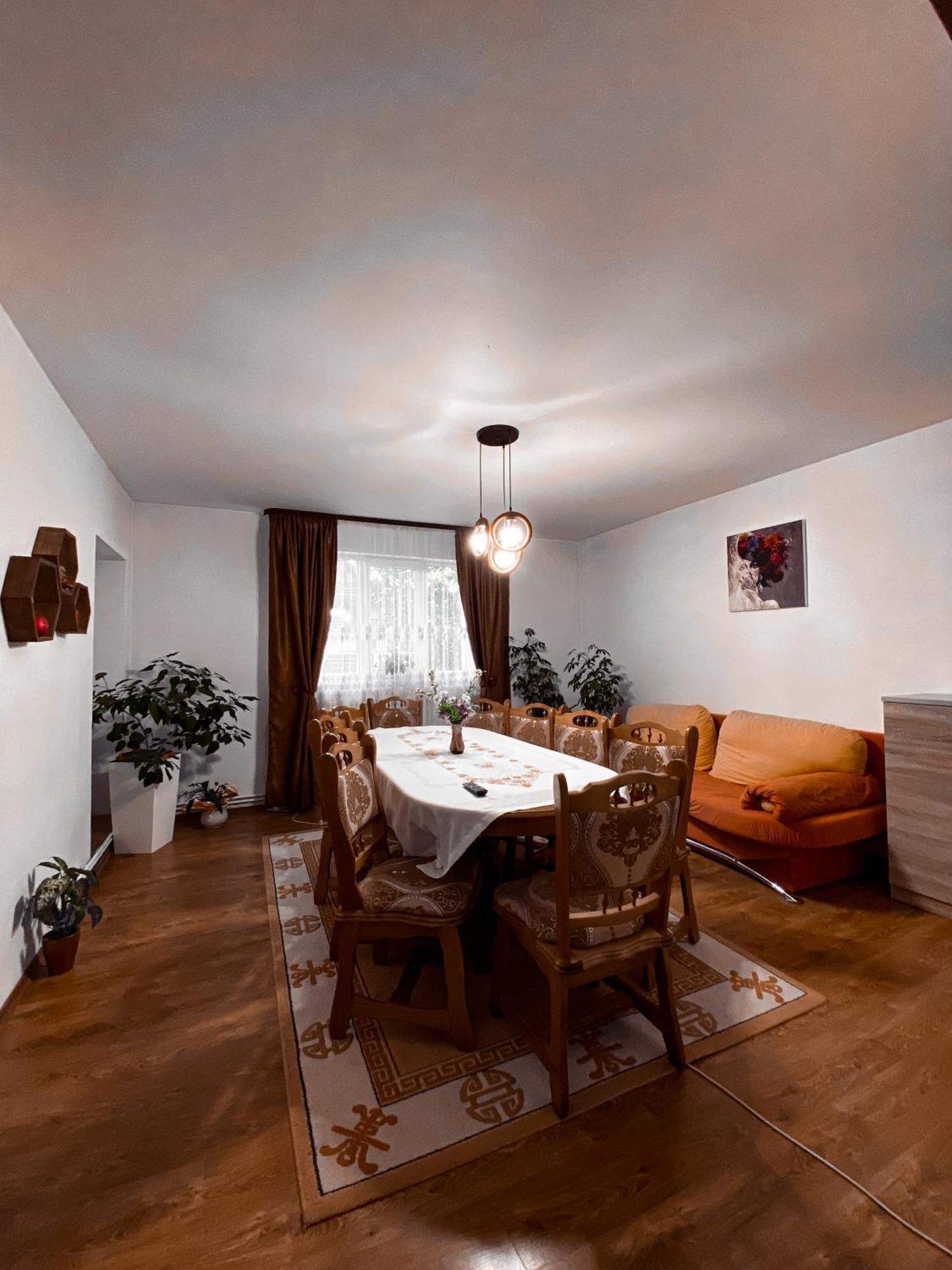 Casa Irina Hotel Mînăstirea Humorului Eksteriør billede